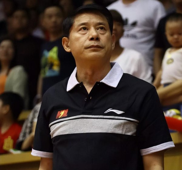 荆叶优配 毁了王治郅，逼姚明退役，他凭一己之力让中国篮球倒退了二十年！